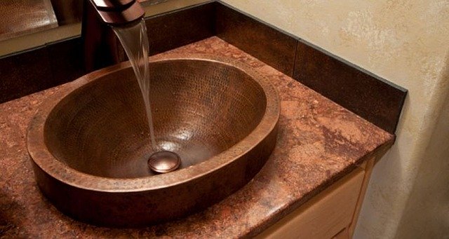 Montaż umywalki nablatowej - zostań złotą rączką